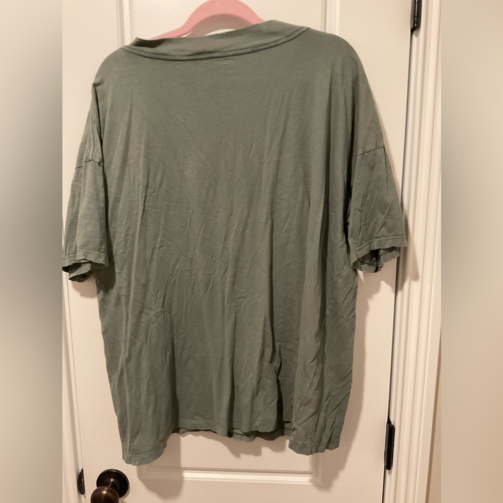 aerie Olive Green V-Neck Distressed Boyfriend Tee Size Large - Picture 2 of 6